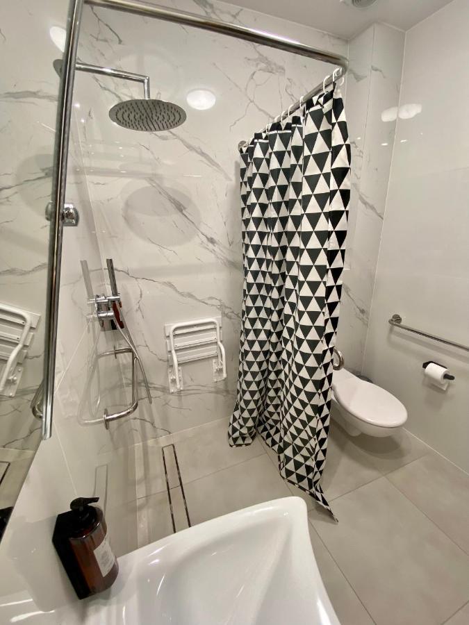 Hotel Sebory Пшасныш Экстерьер фото